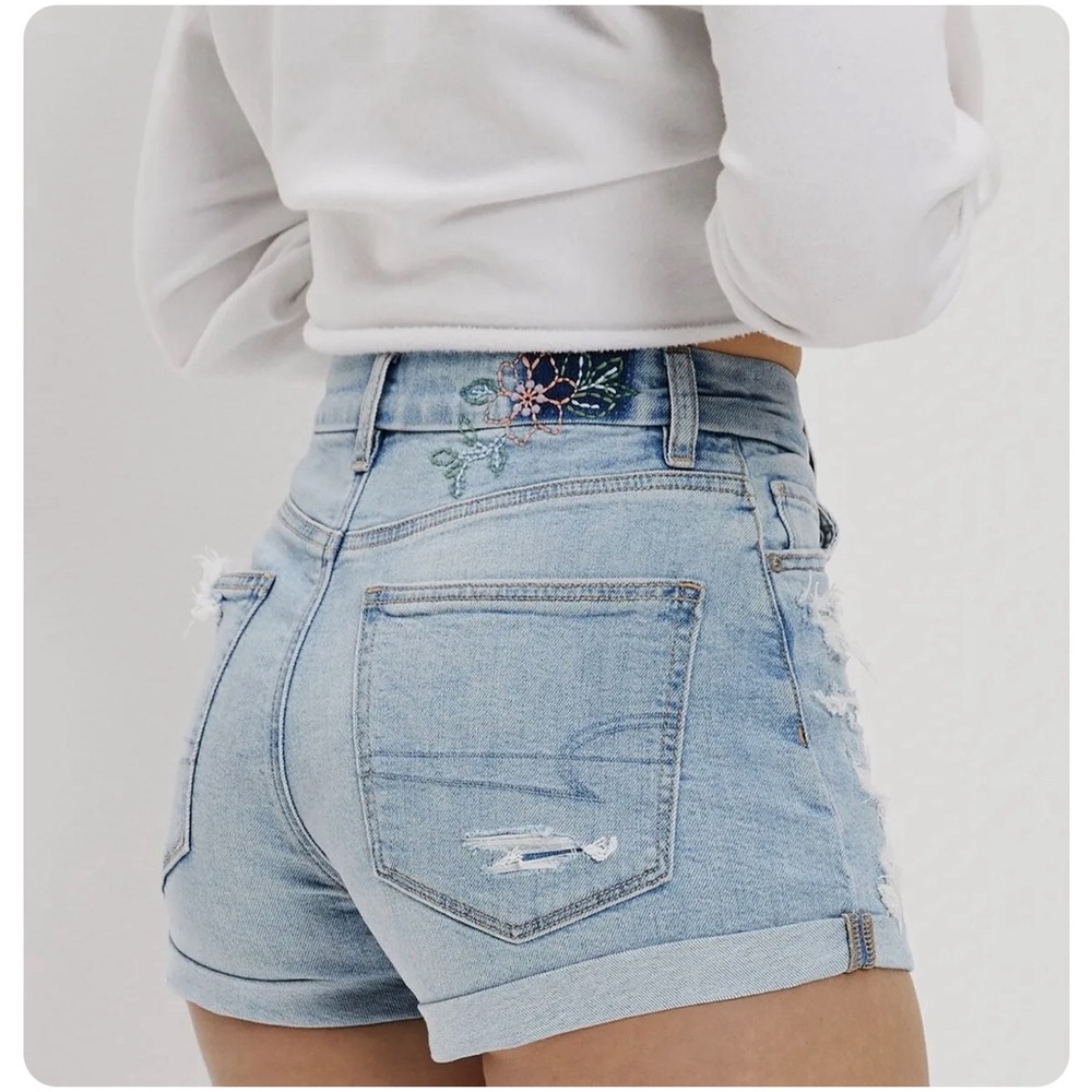 American Eagle Jean Shorts Size 6 Like New!